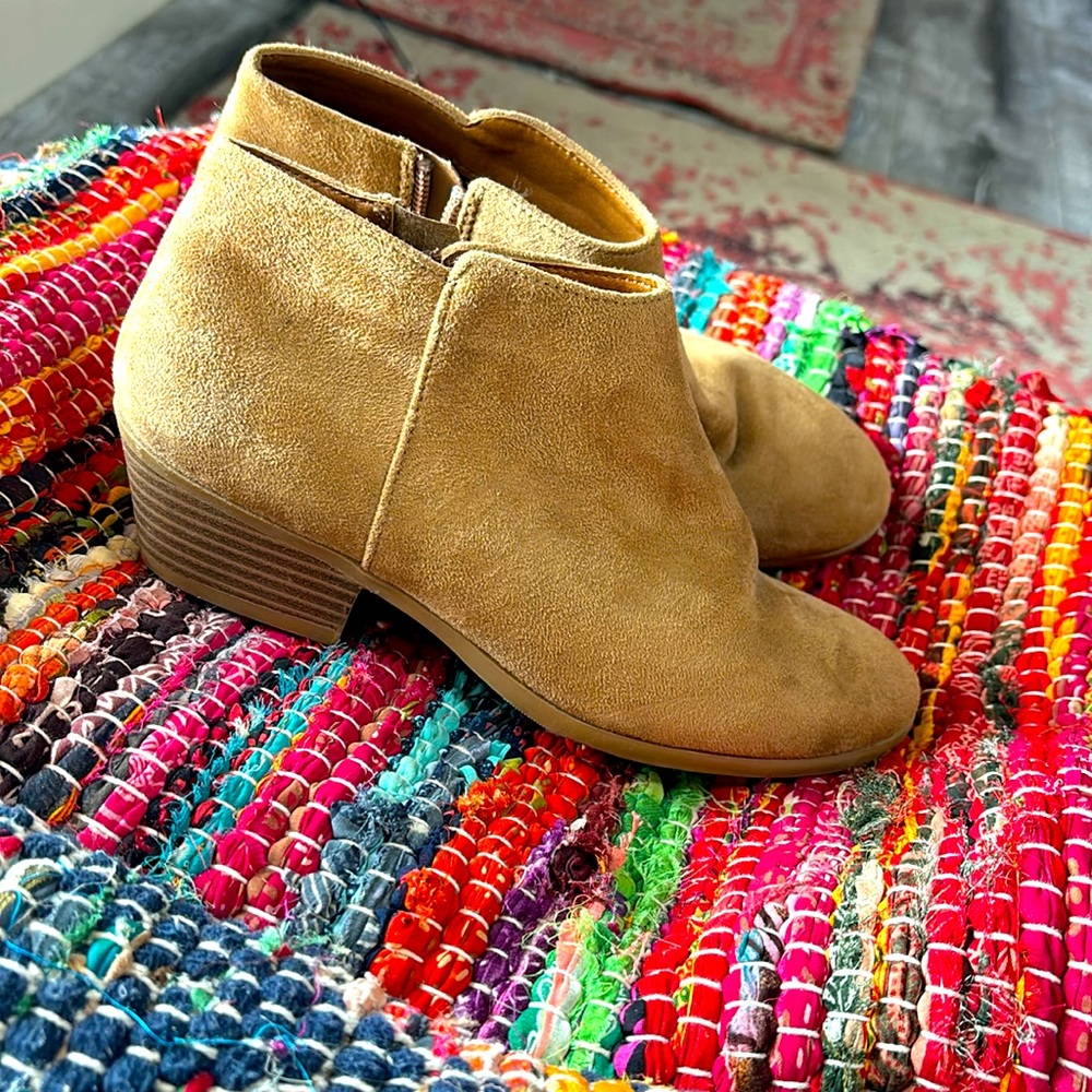 Size 6.5 nude booties